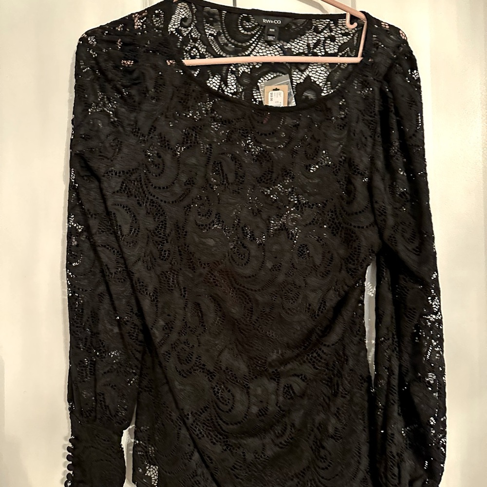 Rw and co black lace top medium